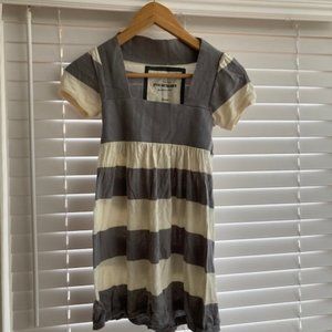 Dress Poof Excellence